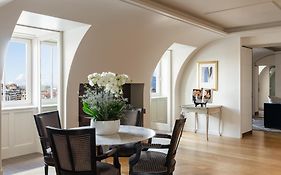 Four Seasons Hotel Des Bergues Geneva